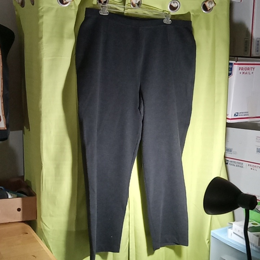 22/24 charcoal Grey pant